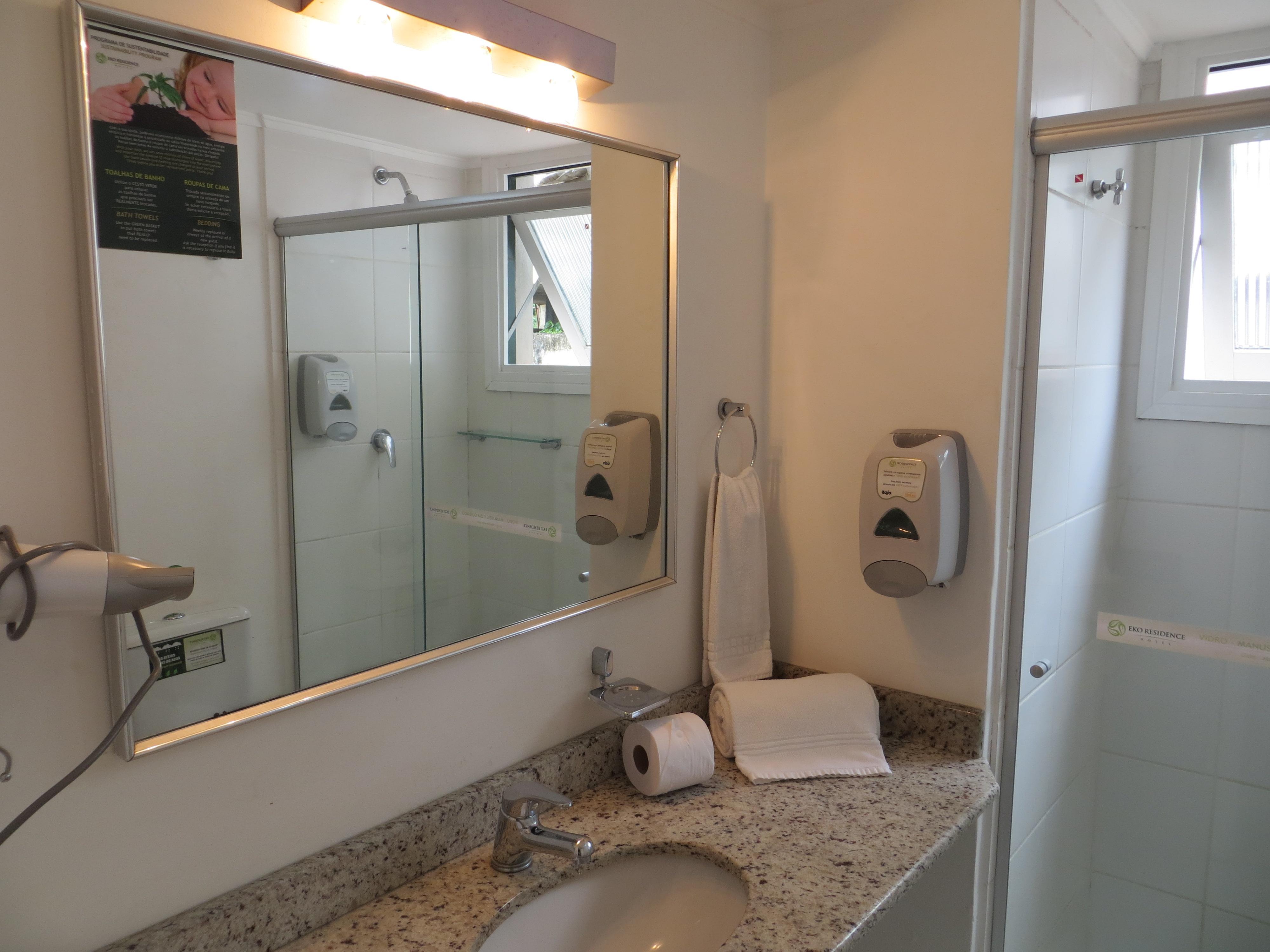 Eko Residence Hotel - Proximo A Santa Casa E Auditorio Araujo Vianna Porto Alegre Ngoại thất bức ảnh